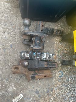 Hitches  prices in description