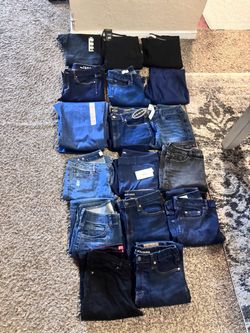Women’s jeans size 6-7-8-10 new and like new 5$-7$ for each