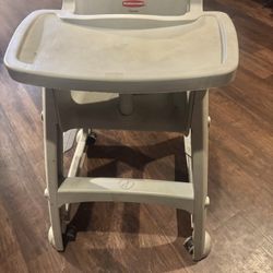 High hair Booster With Wheels
