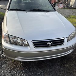 2000 Toyota Camry