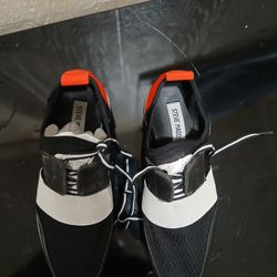 Red Jordans,nikes,steve Madden Etc.