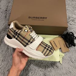 Burberry Shoes