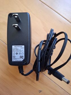AC Adapter 12V 2.5A