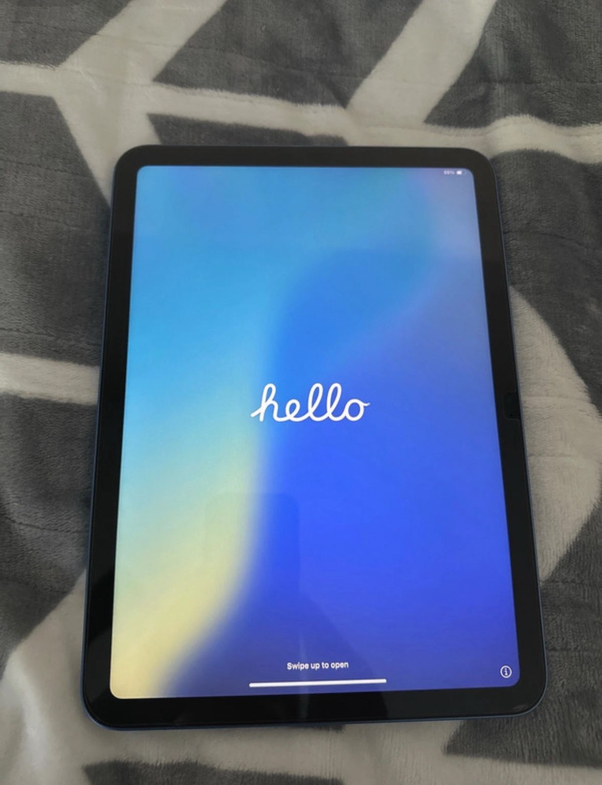 Apple iPad 10th Gen, 64GB, Wifi, Blue