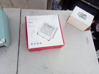New never used Rechargeable strong nail dust collector