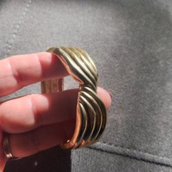 Vintage 1980 Cuff Bangle Gold Tone