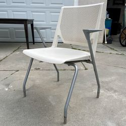 Stackable Chairs Heavy Duty x10