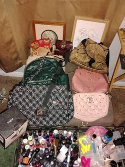 Purses /Bags/ Wallet