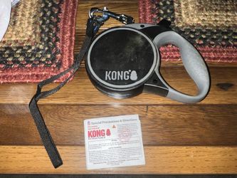 Black and Gray Kong Retractable Dog Leash