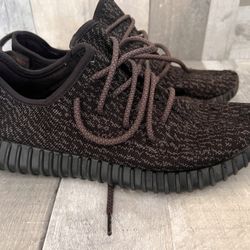 adidas yeezy size 10.5 mens 