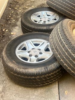 Toyota Wheels with Tires Set
