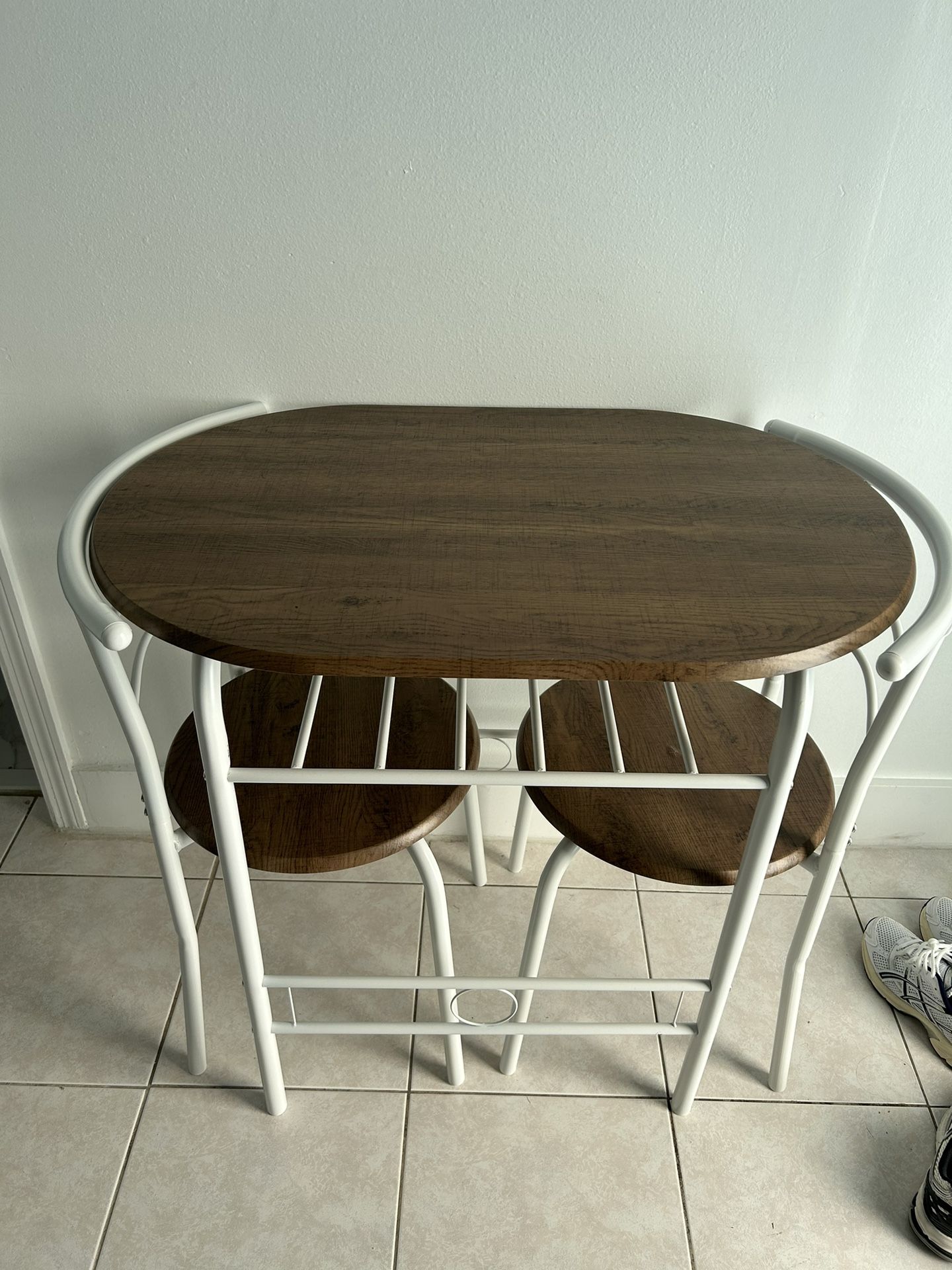 Dinning Table