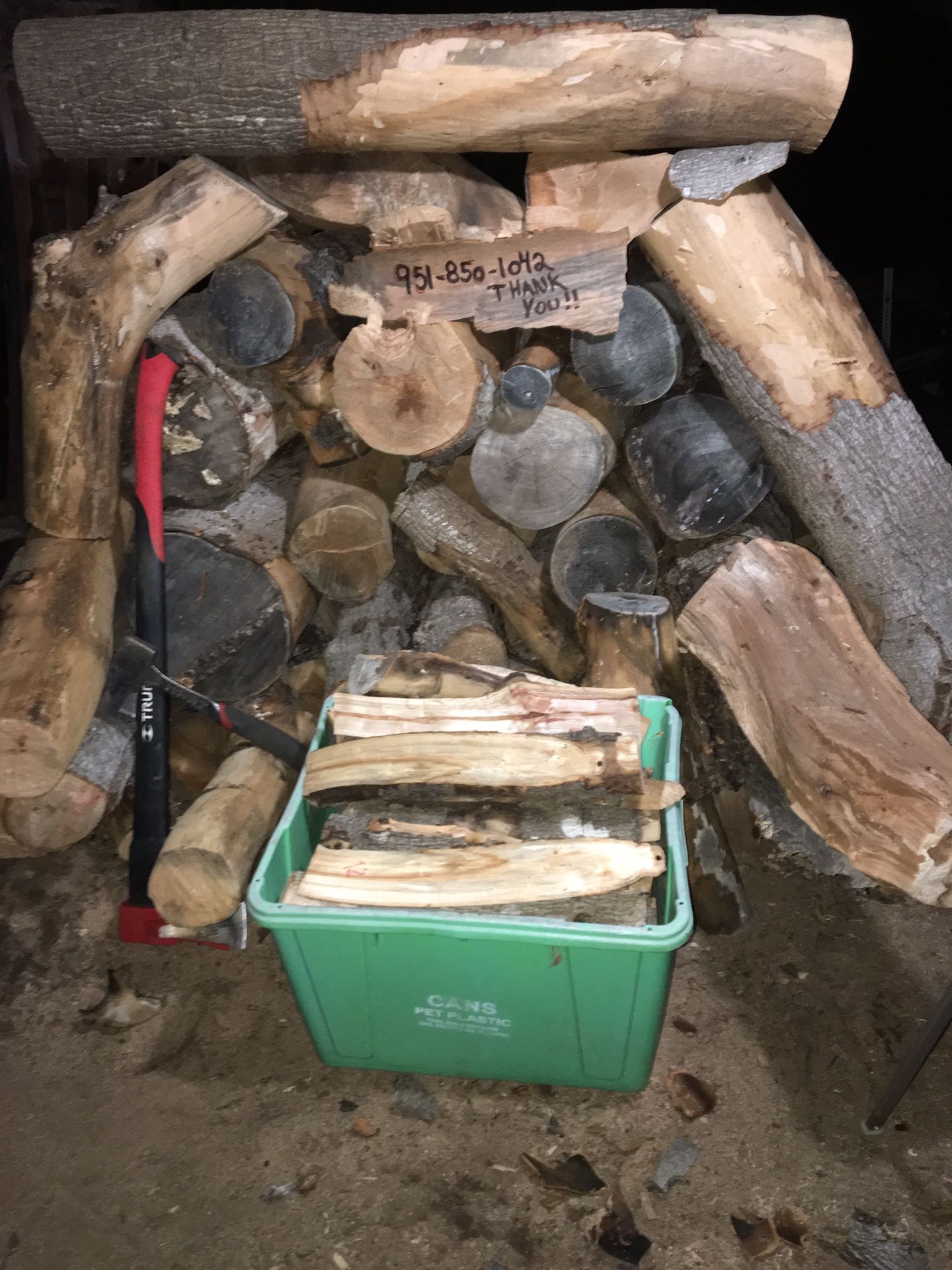 FIREWOOD!! AVOCADO, READY TO BURN, FIREPLACE, BONFIRE BURNS GOOD, LOW ODOR. DELIVERY AVAILABLE!