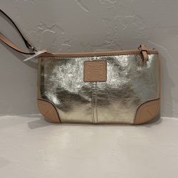 Coach Clutch New With Tags