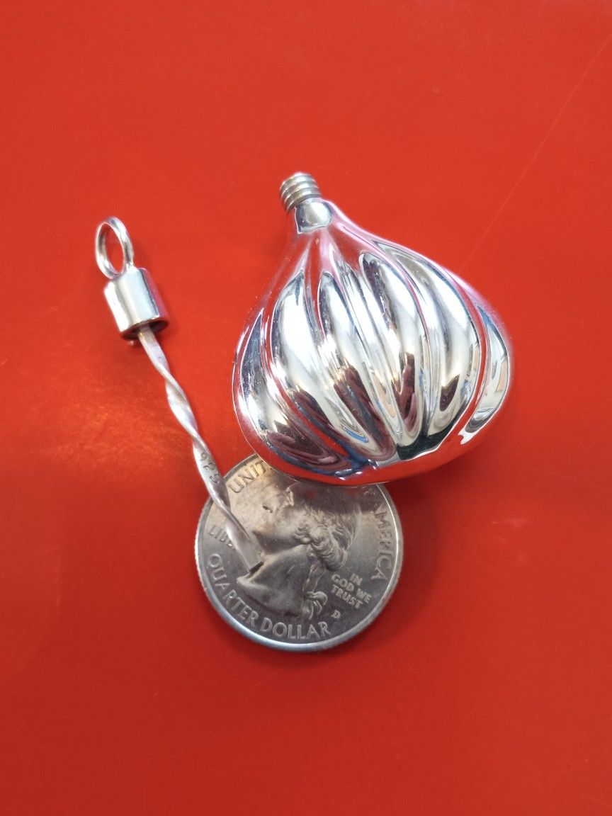 $30! Awesome 925 Sterling Silver Perfume Bottle Necklace Pendant