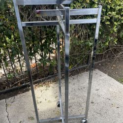 Clothes Rack 