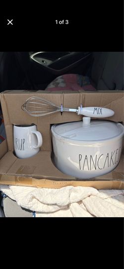 Rae Dunn pancake ceramic kit