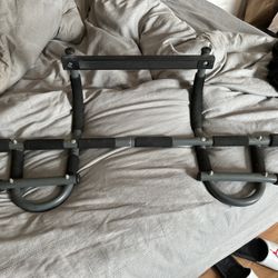 Pro Fit Iron Gym Pull up Bar