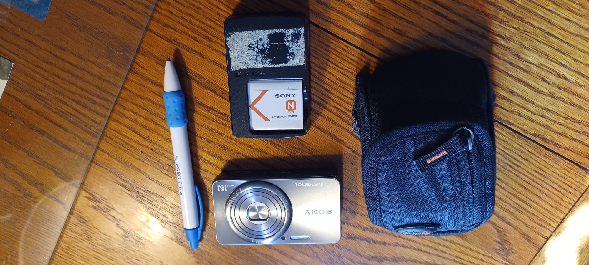 Sony CYBER SHOT 16.1 MEGA PIX