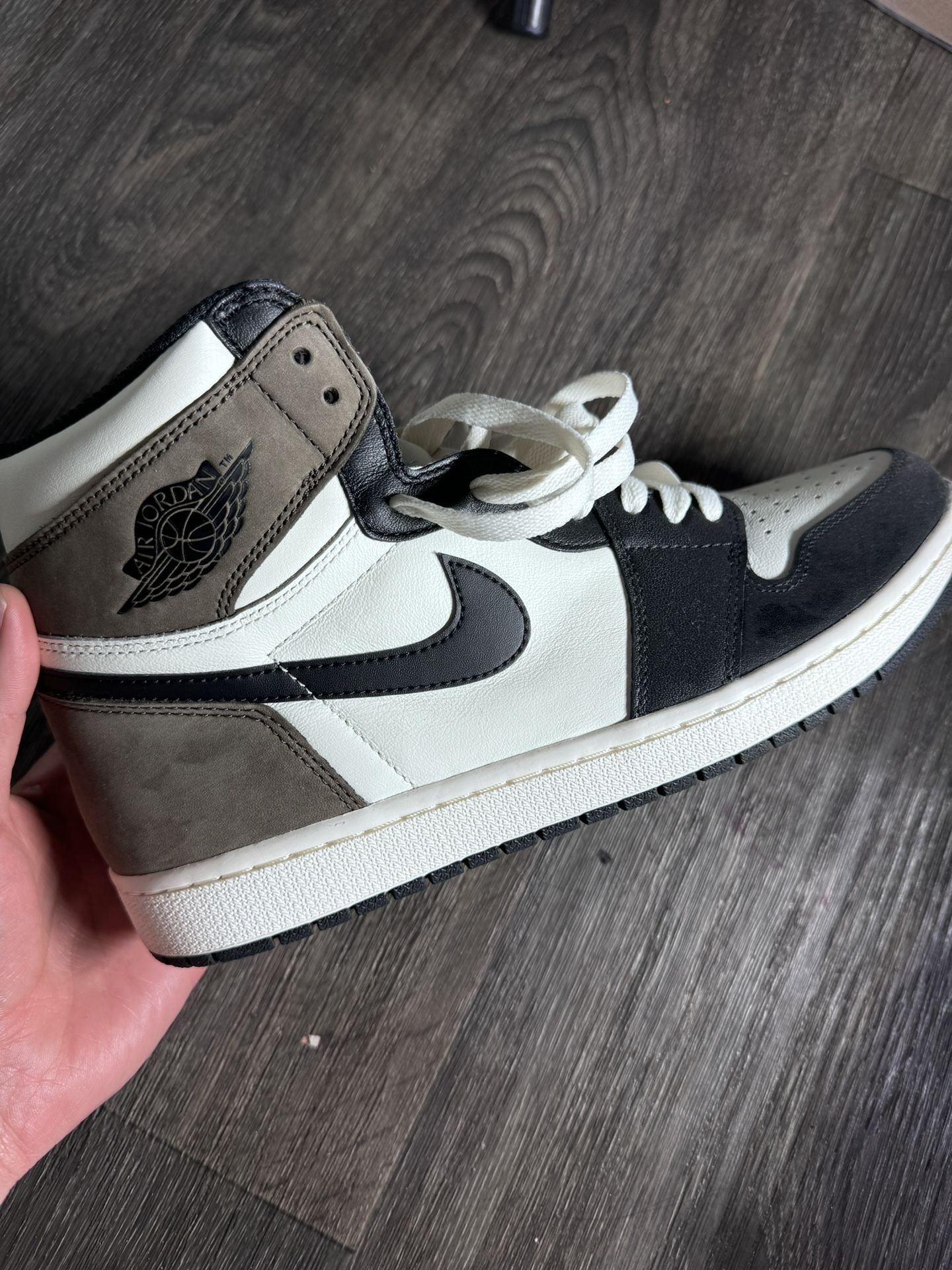 Mochas Jordan 1