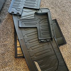 GMC Yukon Weatherproof Mats 2019-2024