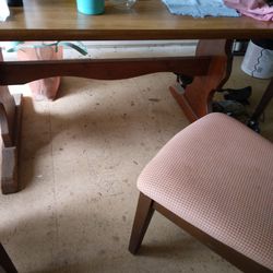 Wooden pestal table 3 leaves 3 chairs