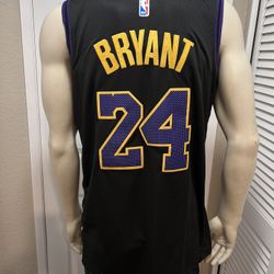 LA Lakers Kobe Bryant  Stitched  Limited Edition  Jersey 