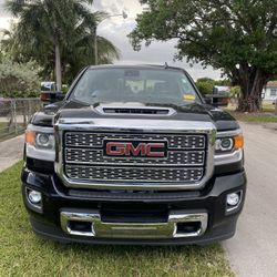 GMC SIERRA 2500 DENALI HD 2019