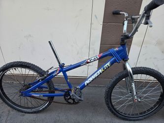 $ BMX  MID-SCHOOL 20"