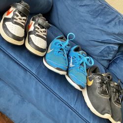 Nike youth Shoes bundle