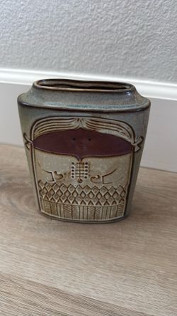 Vintage Japanese ceramic vase