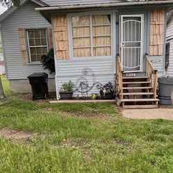 8100 Stockton Detroit 48234