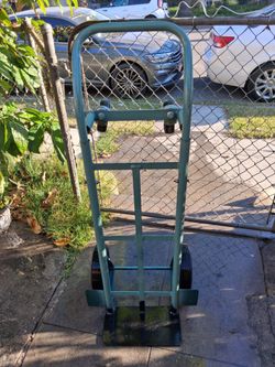 Heavy Duty Hand Truck.