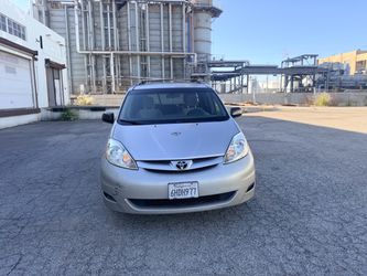 2009 Toyota Sienna