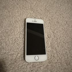 iPhone 5 ‼️‼️‼️‼️YES STILL AVAILABLE ‼️‼️‼️‼️