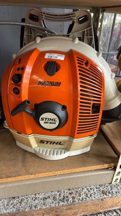 Stihl BR600 Magnum Gas Powered Backpack Blower (70487009)