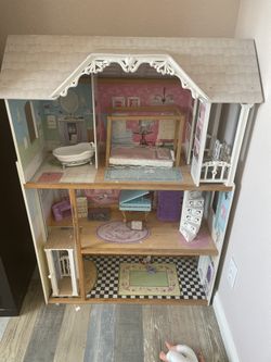 Doll House With Furniture