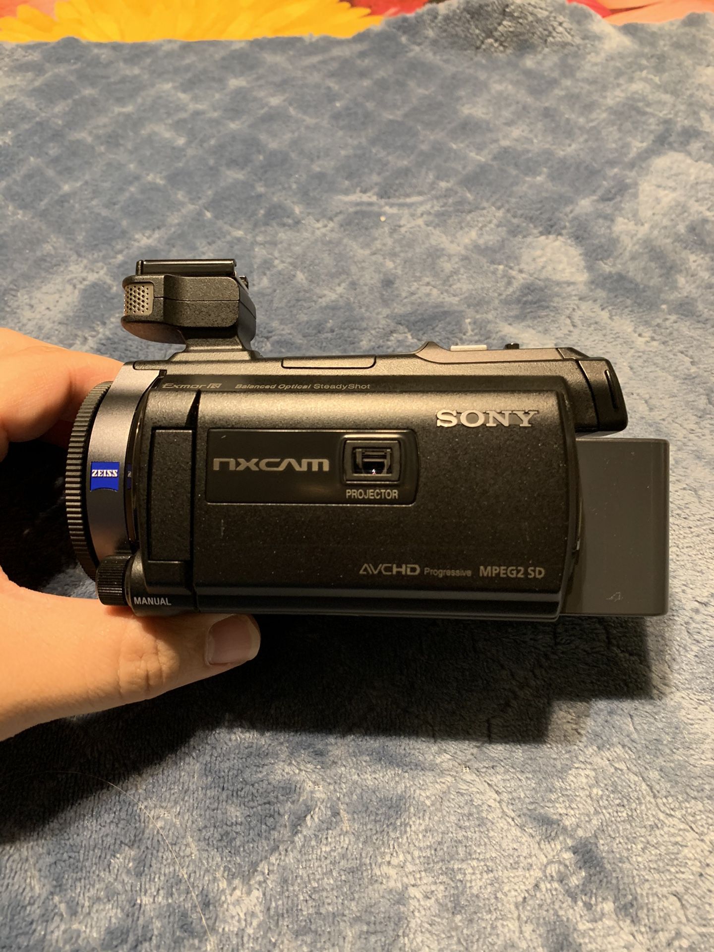 Sony NXCAM HXR-NX30U Camcorder