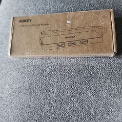 AUKEY USB-C TO 4-PORT USB 3.0 Hub NEW 