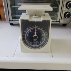 Vintage Mirro analog baking kitchen scale