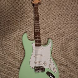 Squier Strat