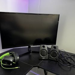 Samsung 27’ Curved Monitor 