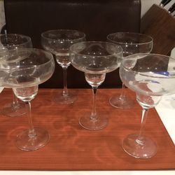 6 Glass Cocktail - Margarita Glasses in excellent condition 