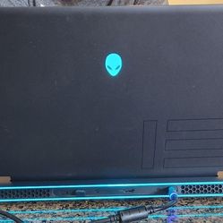 DELL Alienware M15 R6  15" Black Gaming Laptop