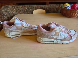 Nike Air Max 90 Pink Sneakers size 9 women's