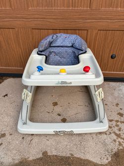 Graco Tot Wheels Baby Walker