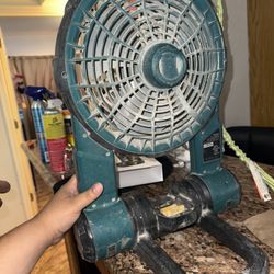 Makita Battery Powered Cordless Fan