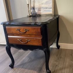 Hammary French provincial Nightstand 