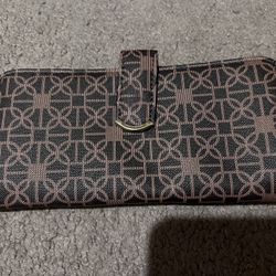 Time and Tru Women's Alexandra Slim Walle