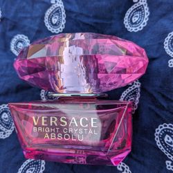 Versace Bright Crystal Absolu Perfume 